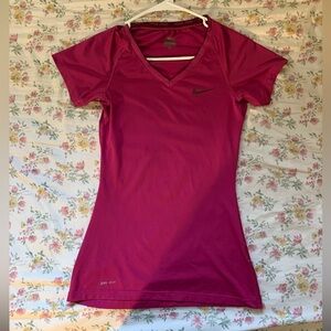 Magenta Nike pro short sleeve